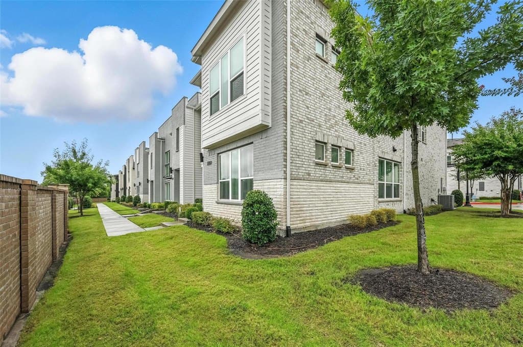 1769 Montgomery Dr, Plano