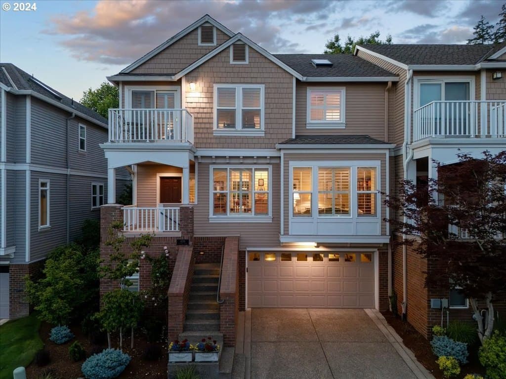 4735 Amherst Ct, Lake Oswego