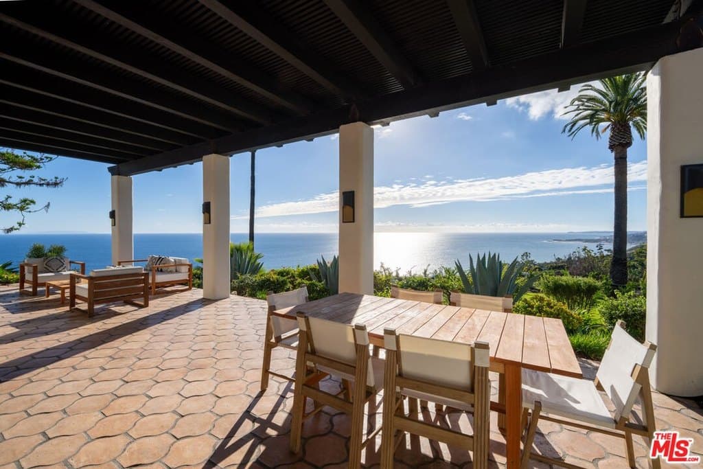 21607 Rambla Vis, Malibu