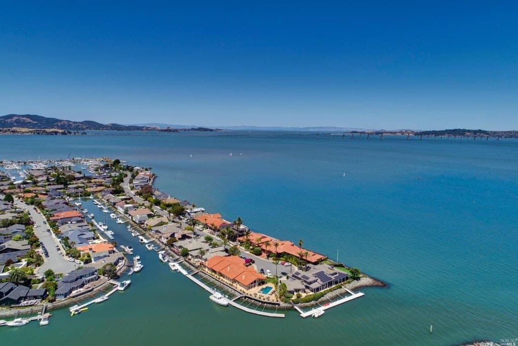 79 Saint Thomas Way, Tiburon
