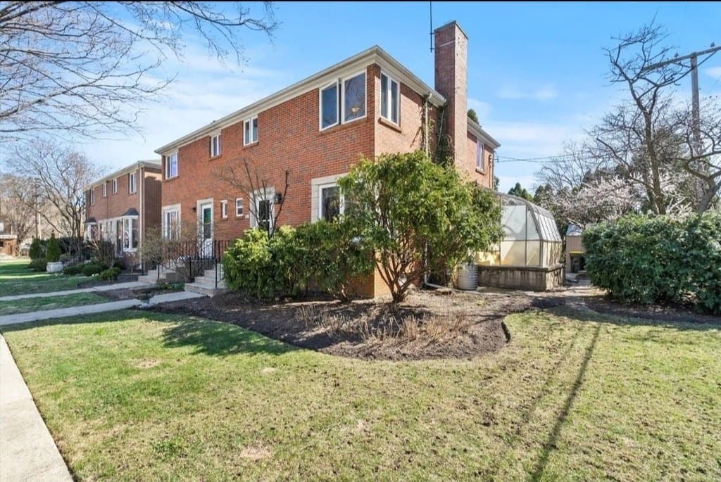 97 High St, Winnetka