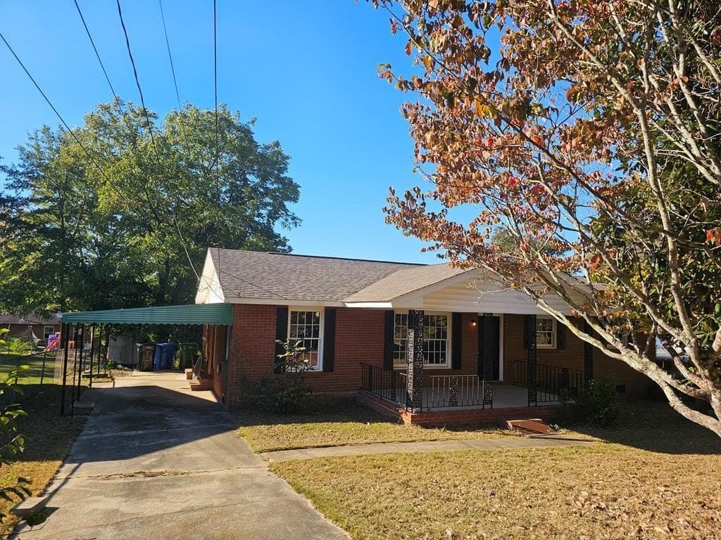 5834 Blueridge Dr, Columbus