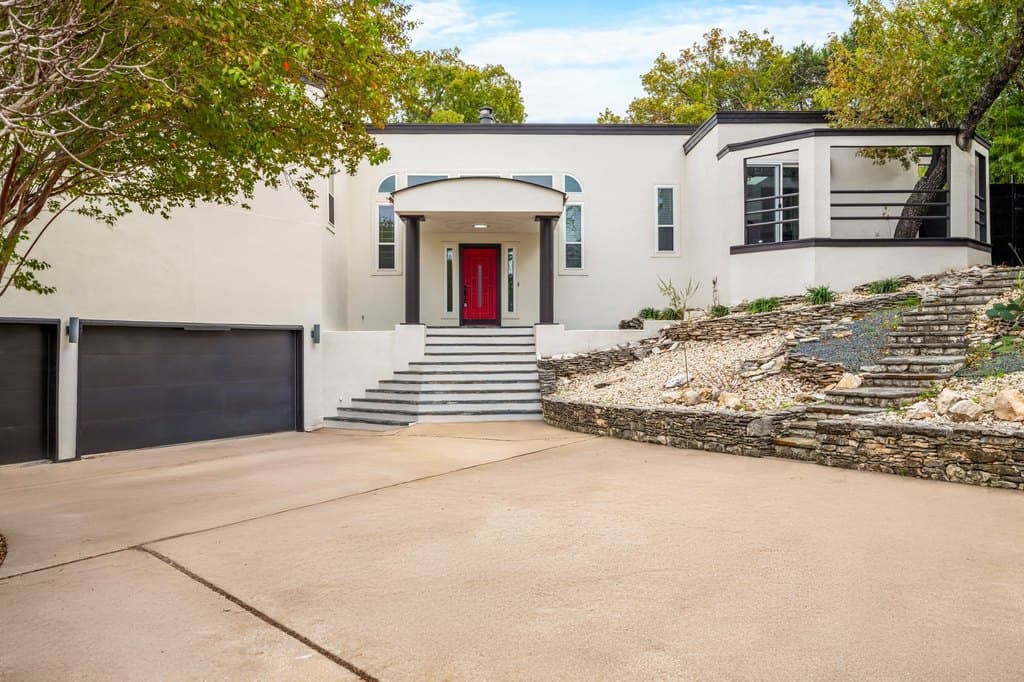 304 Palos Verdes Dr, Lakeway