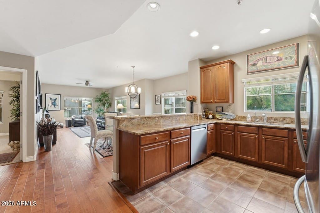 5450 E Deer Valley Dr Unit 2225