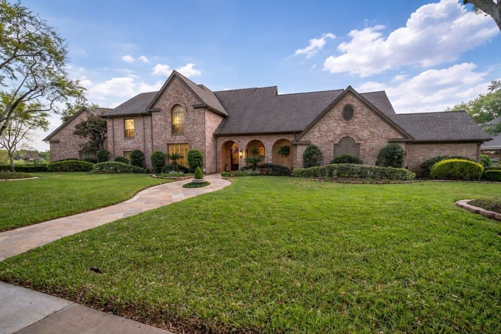 23 Muirfield Way, Sugar Land