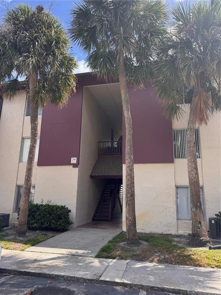 3840 N Lake Dr Unit 127