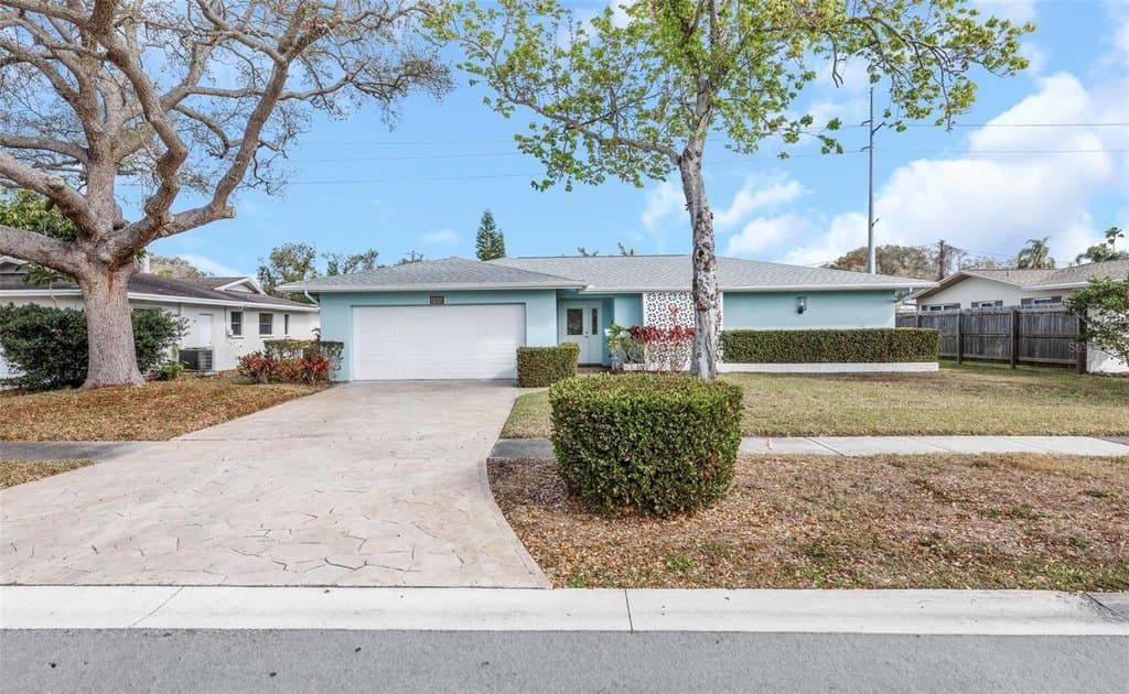 1468 Byram Dr, Clearwater