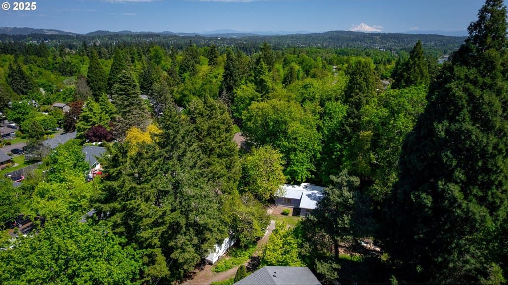 2700 Underhill Ln Unit 1, West Linn