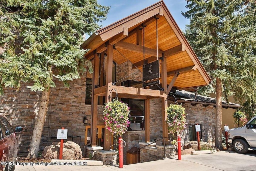 400 Wood Rd Unit 2104B, Snowmass Village
