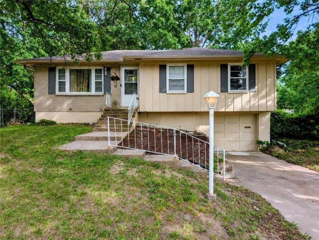 5201 Overton Cir, Kansas City