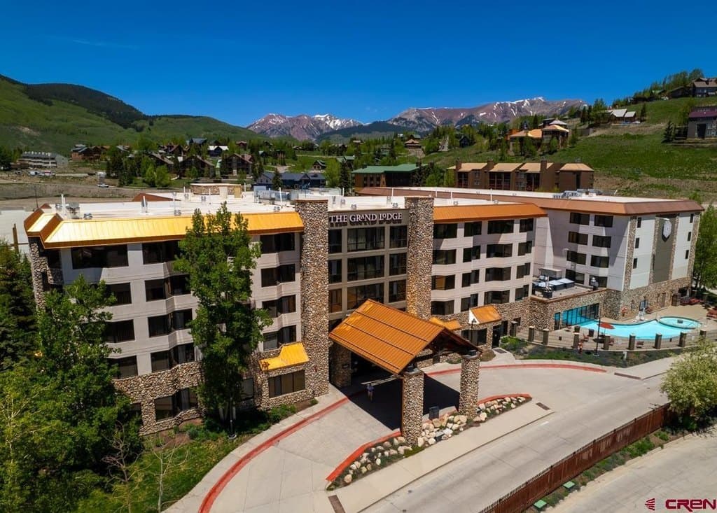 6 Emmons Rd Unit 413, Crested Butte