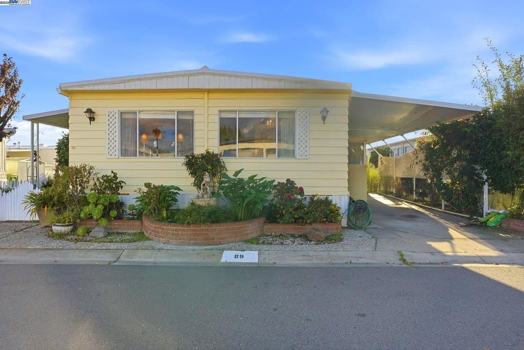 4141 Deep Creek Rd Spc 89, Fremont