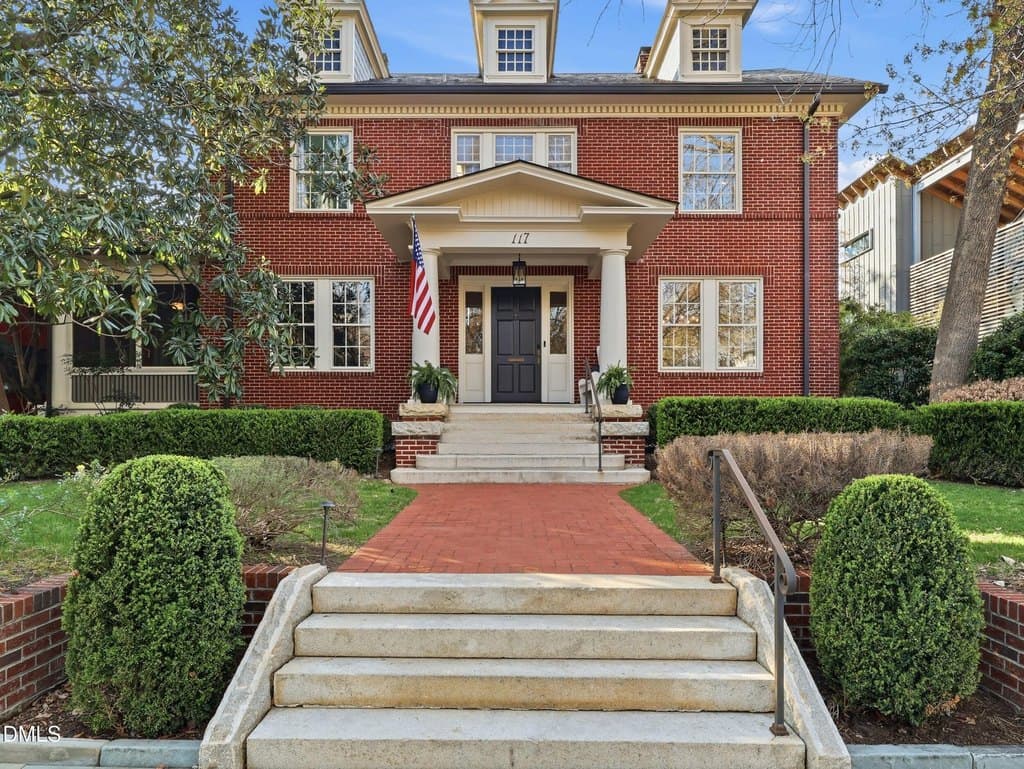 117 Hillcrest Rd, Raleigh