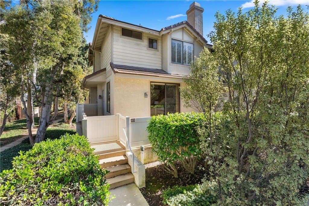 2595 Plaza Del Amo Unit 424, Torrance