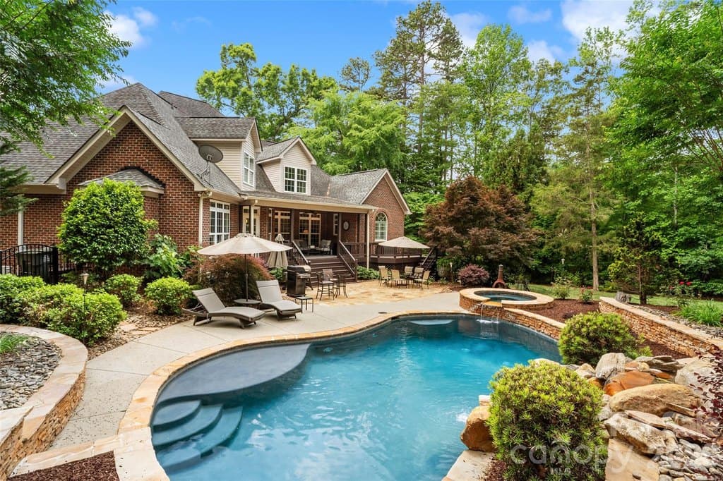 211 Anniston Way, Davidson