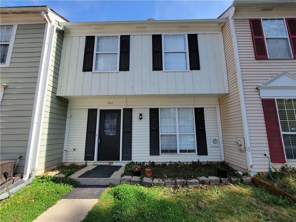 2969 Aspen Woods Entry