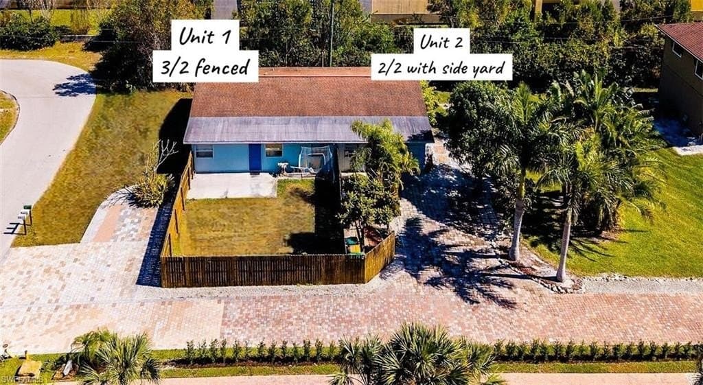 1400 Rosemary Ln, Naples