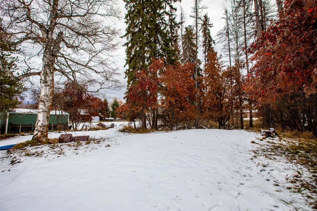 421 4th St W, Whitefish