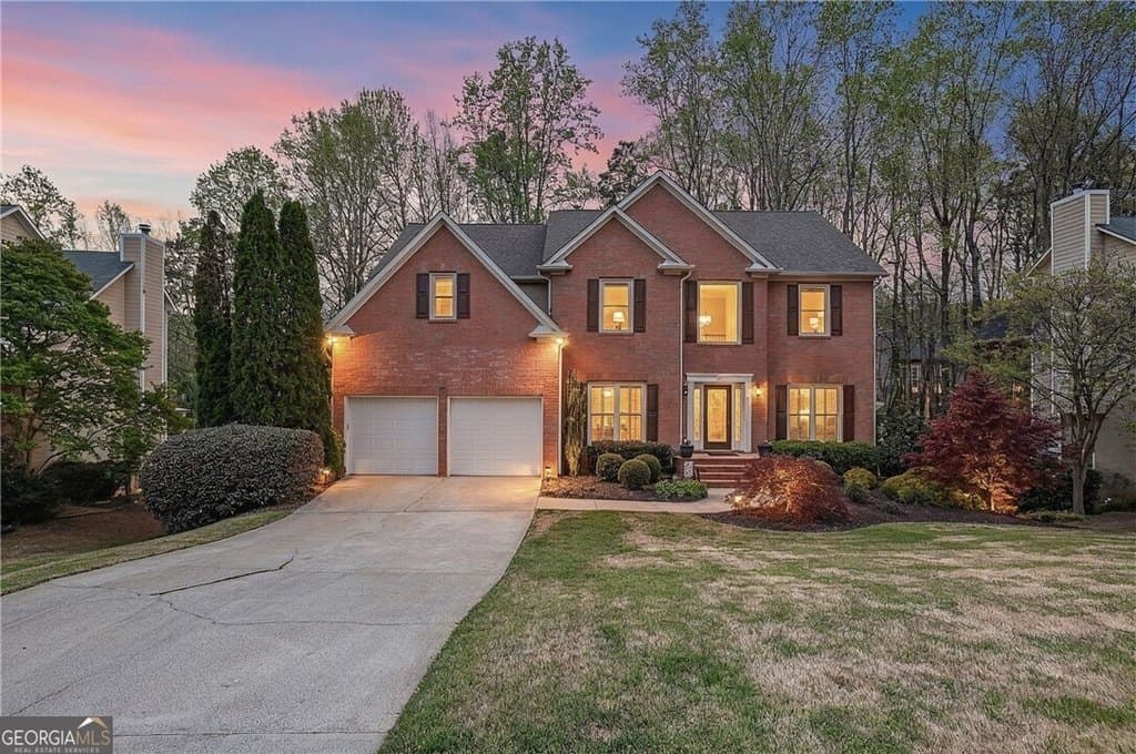 375 White Rose Trce, Alpharetta
