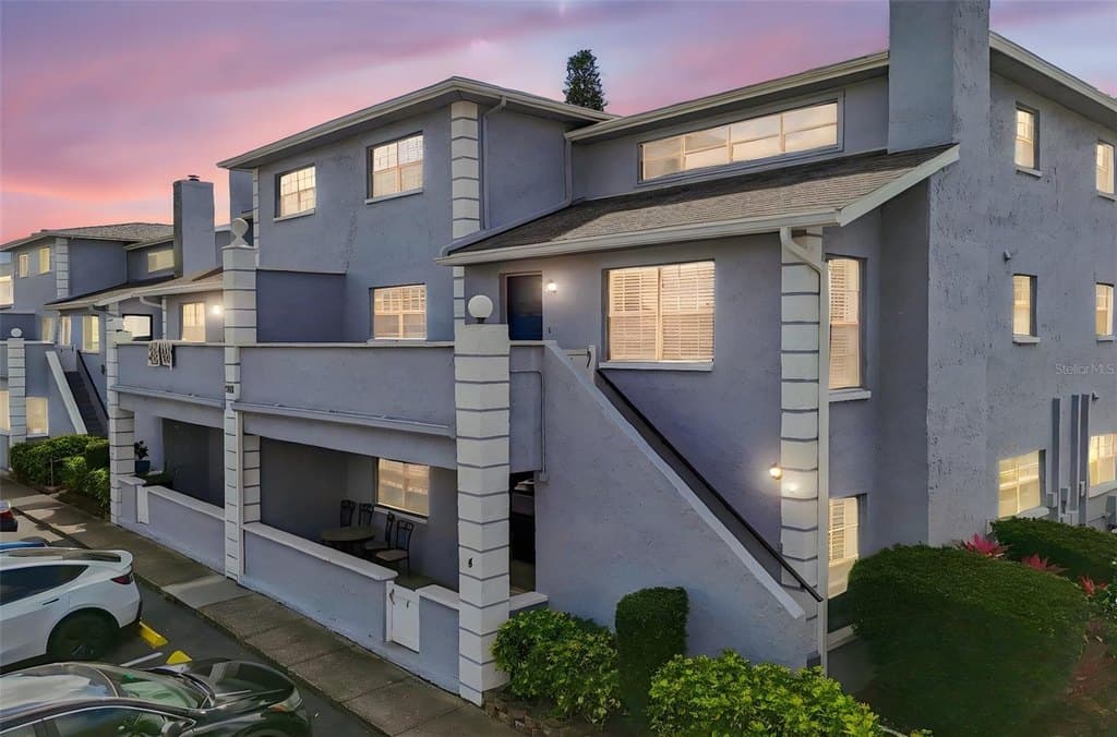 5756 Calais Blvd N Apt 8, Saint Petersburg