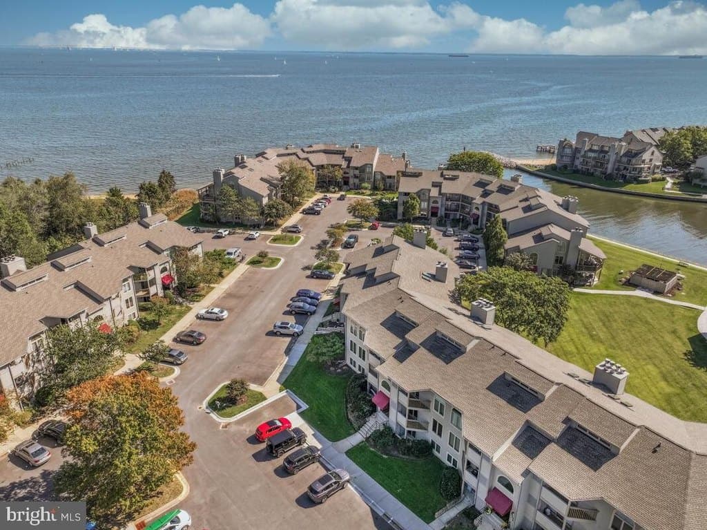 7002 Channel Village Ct Apt 101, Annapolis