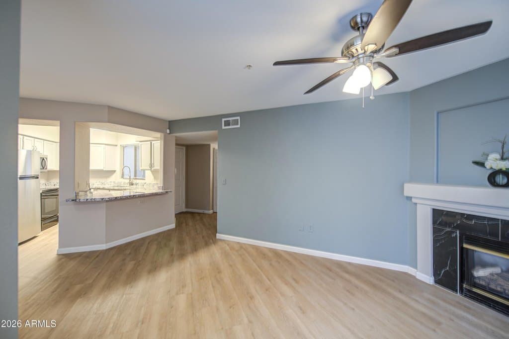 3848 N 3rd Ave Unit 1052