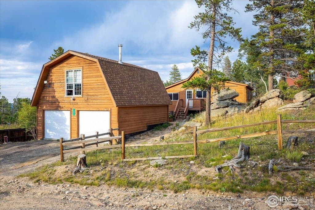 15 Hardscrabble Rd, Golden