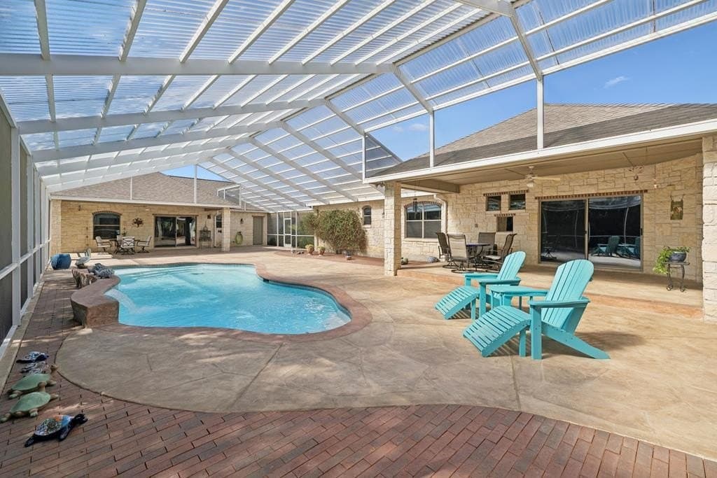 85 Rio Colorado Dr, Boerne