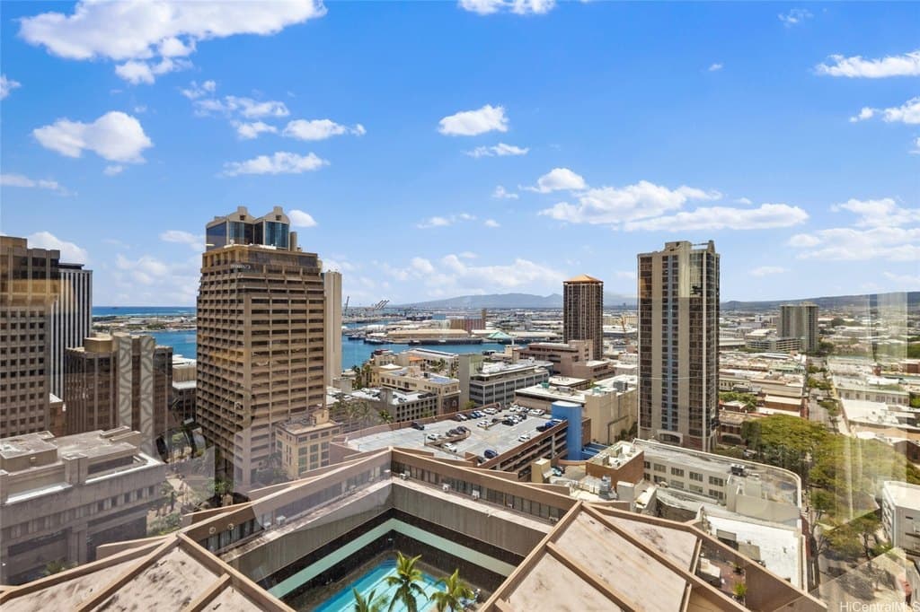 1088 Bishop St Apt 2204, Honolulu
