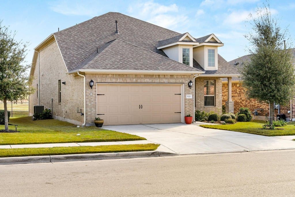 5221 Corelli Fls, Round Rock