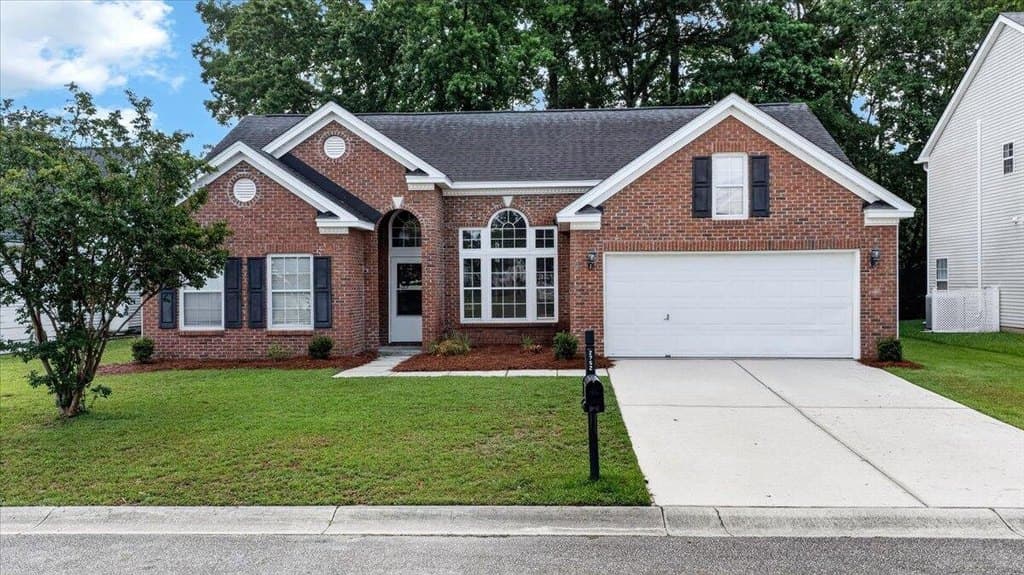 2752 Palmetto Hall Blvd, Mount Pleasant