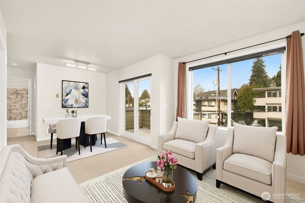 3926 1st Ave NE Apt 31, Seattle