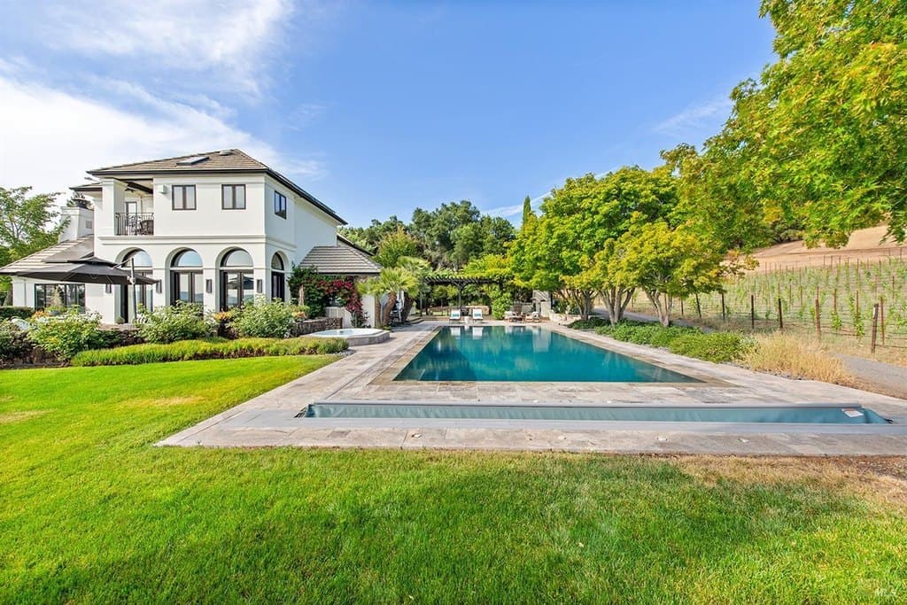 4395 Pine Flat Rd, Healdsburg