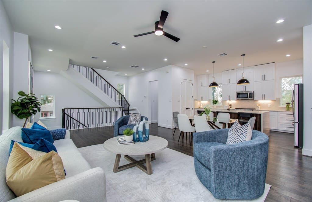 5024 Winnetka St Unit B