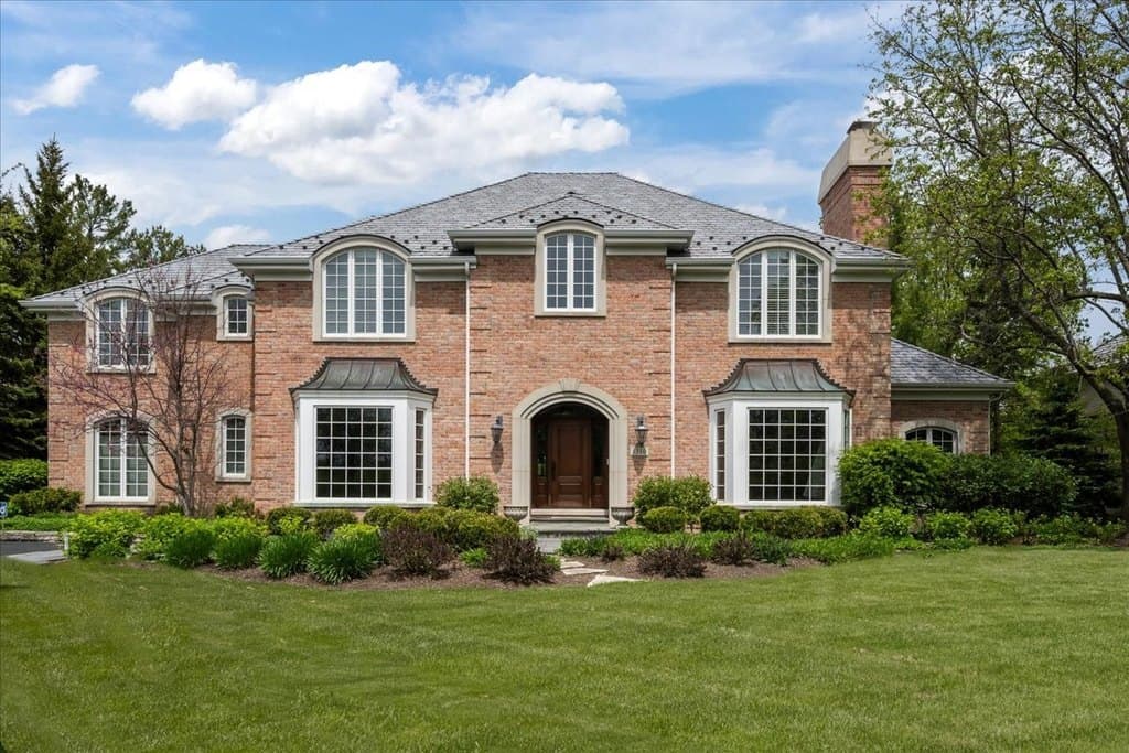 1310 Longmeadow Ln, Lake Forest