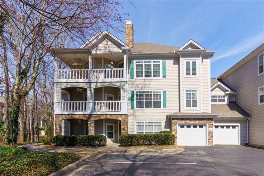 227 Edinburgh Ct, Alpharetta