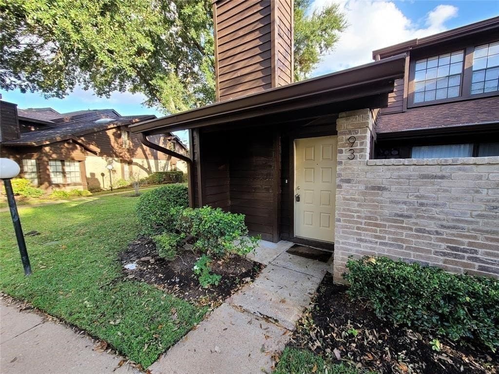 2510 Grants Lake Blvd Apt 93, Sugar Land