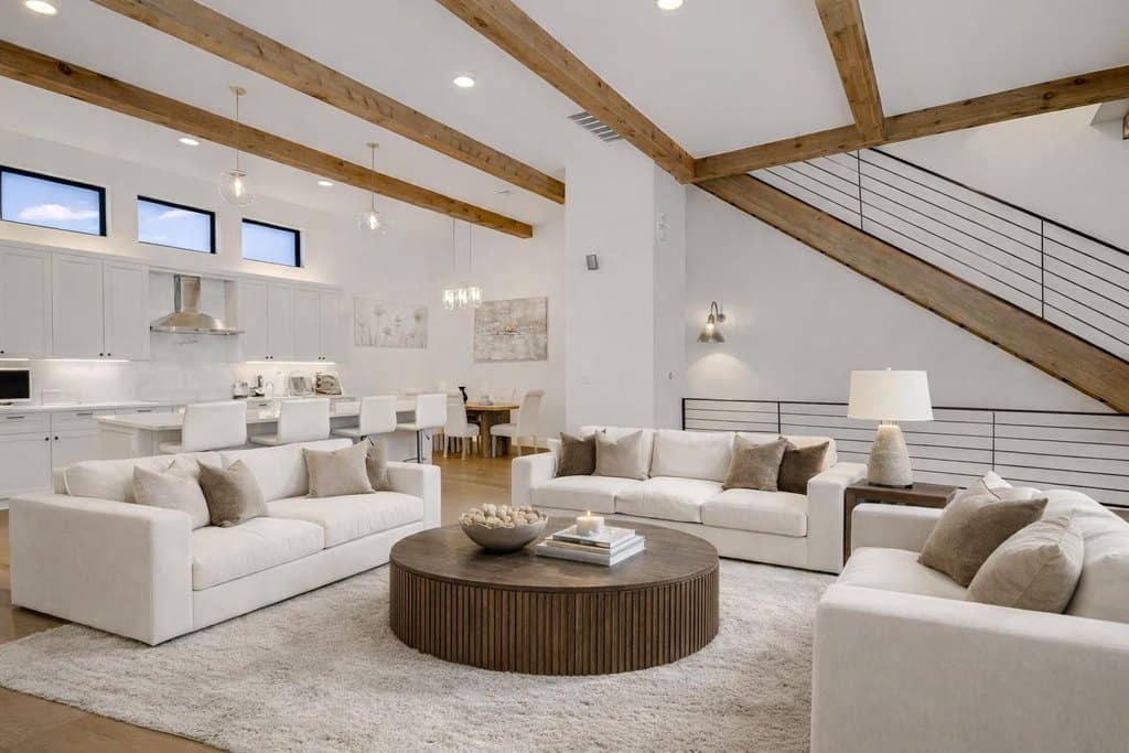 13322 Galleria Cir, Austin