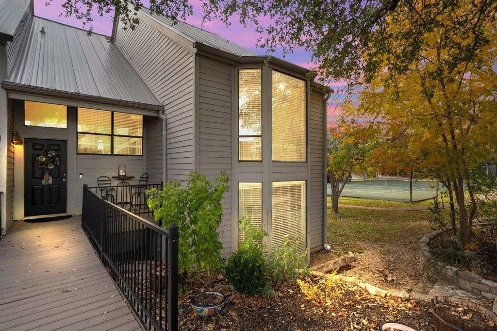 143 World of Tennis Sq Unit D143, Lakeway