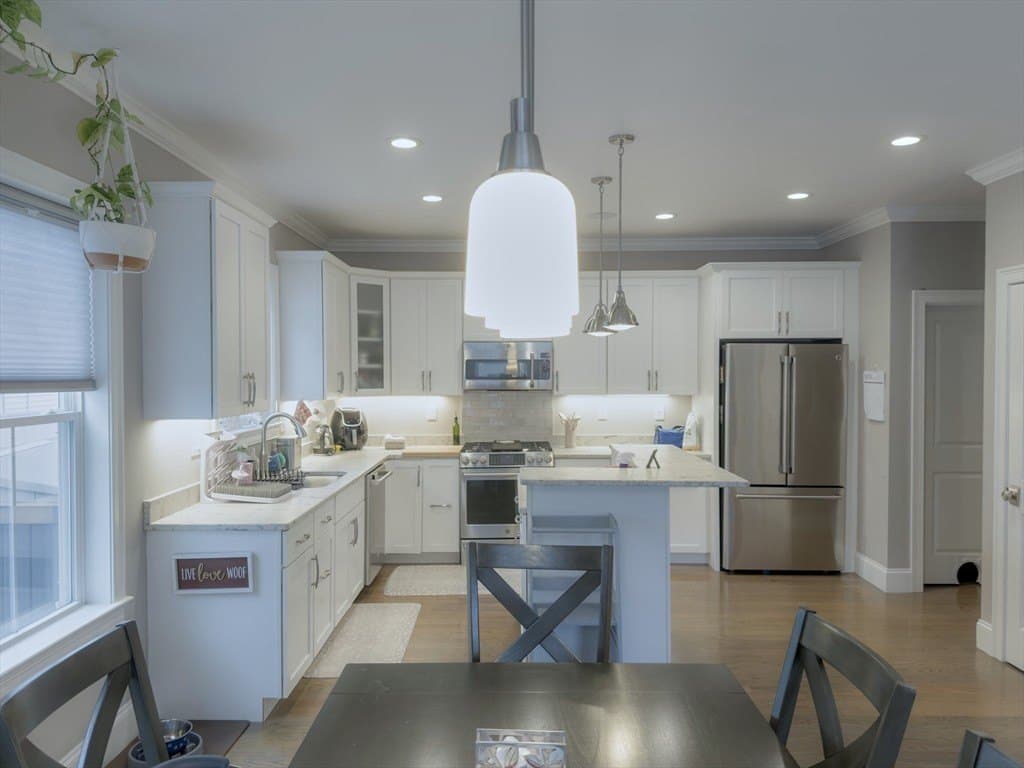 71 Wyvern St Unit 71