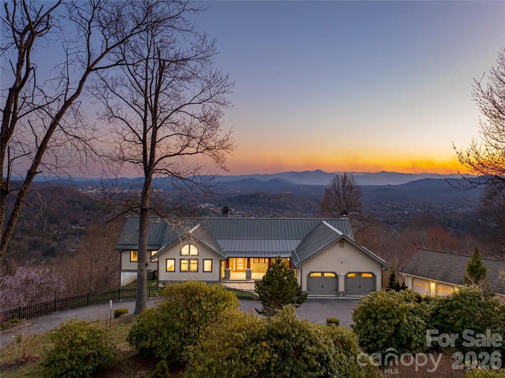 525 Elk Mountain Scenic Hwy, Asheville