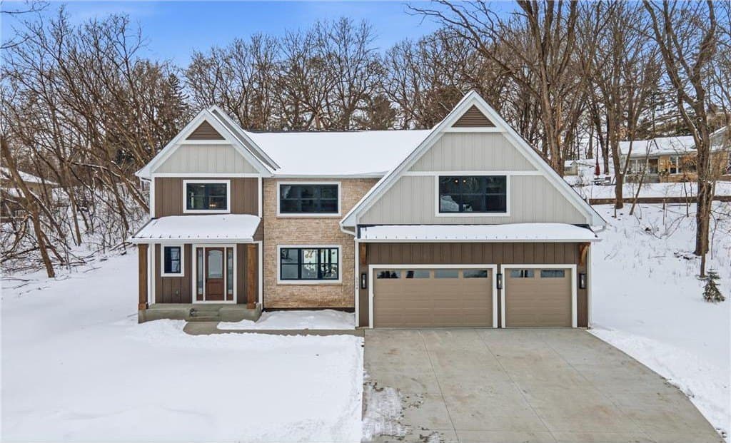 5034 Sparrow Rd, Minnetonka