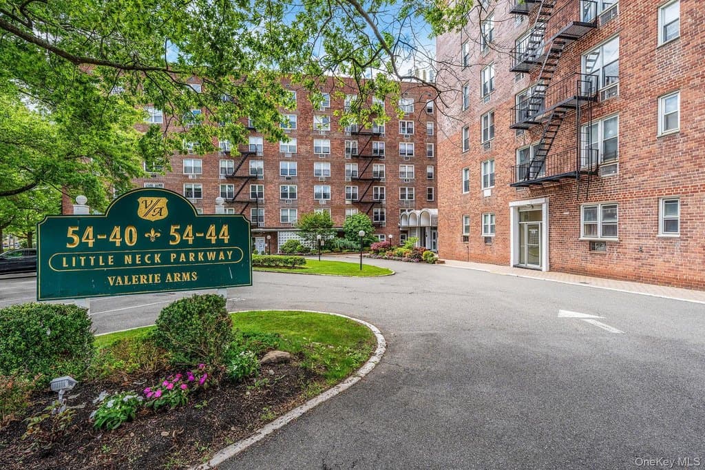 54-40 Little Neck Pkwy Unit 4F