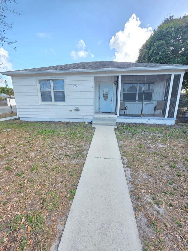 700 57th St, West Palm Beach