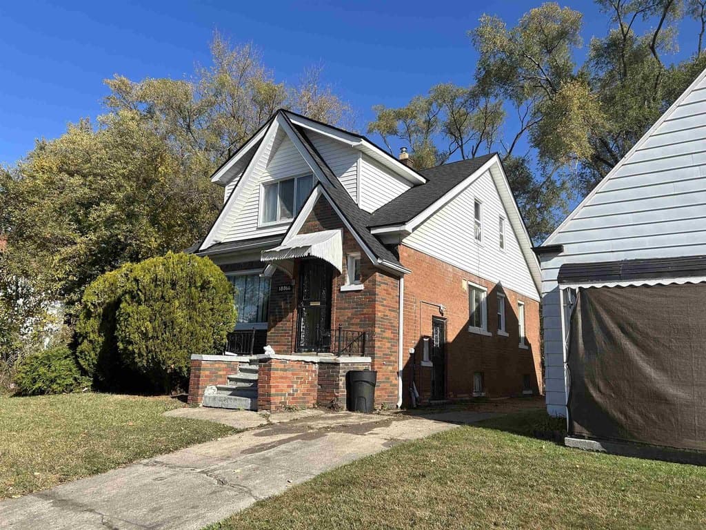 18866 Hull St, Highland Park