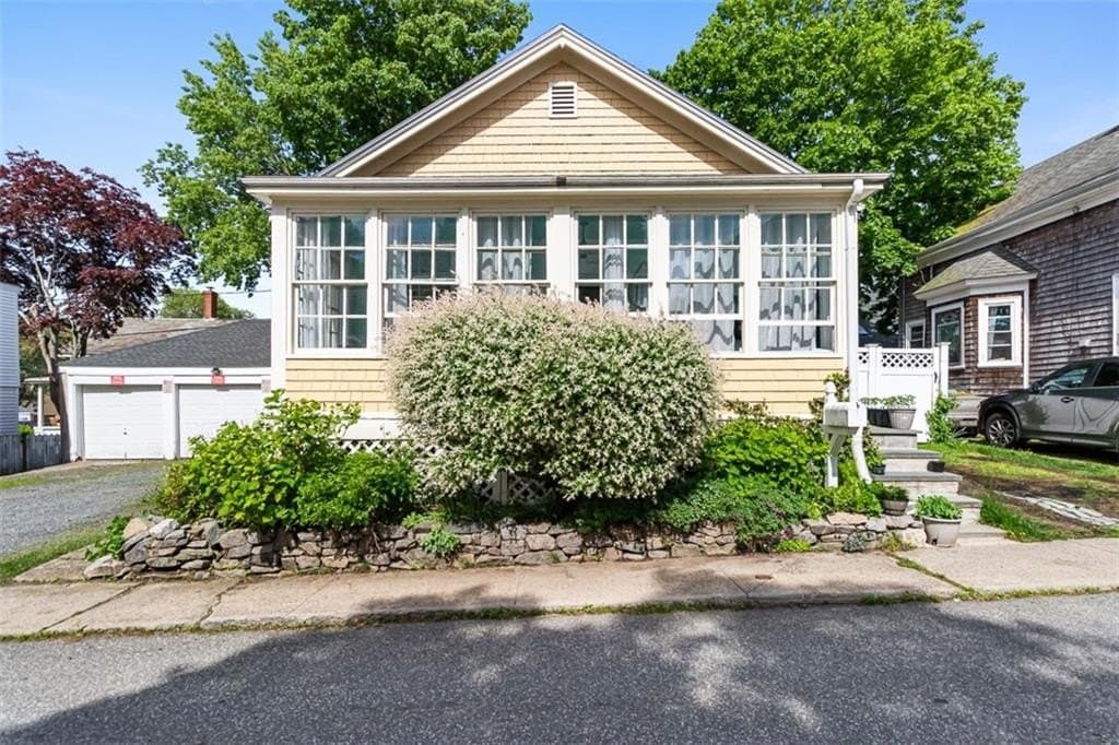 4 Findlay Pl, Newport