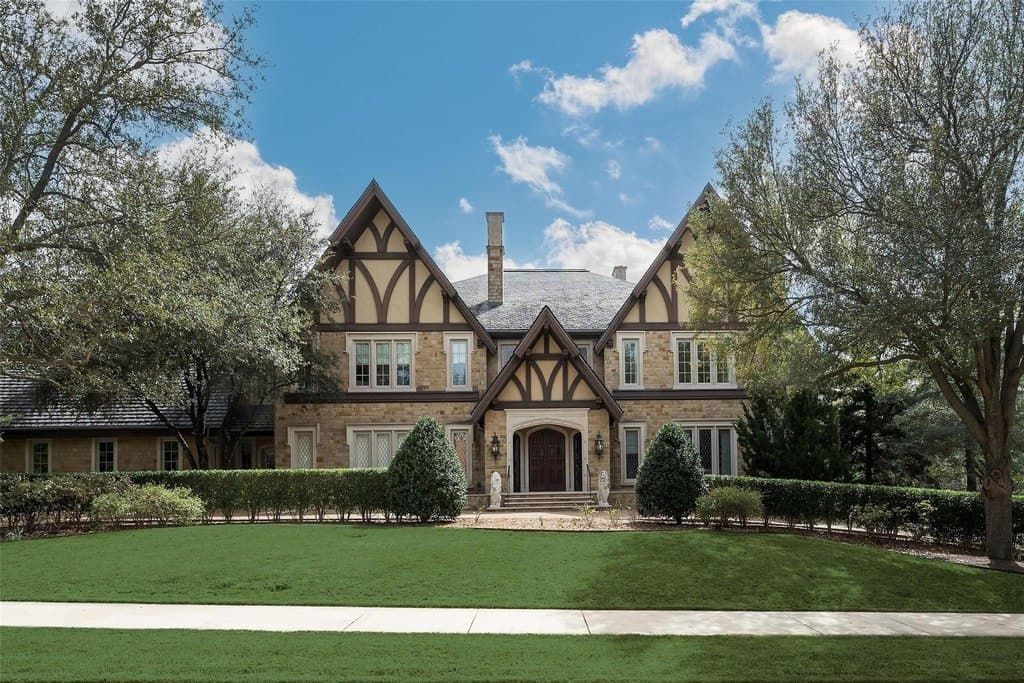 3711 Lexington Ave, Highland Park