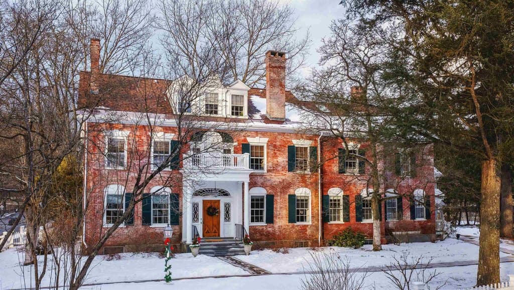 39 Elm St Unit B, Woodstock