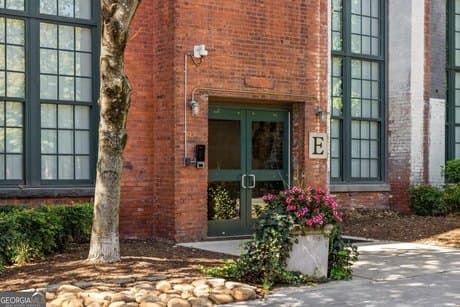 170 Boulevard SE Apt E223