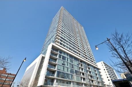 1720 S Michigan Ave Apt 208